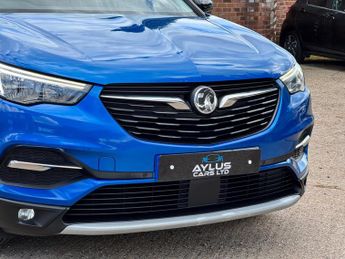 Vauxhall Grandland X 1.2 Turbo SRi Nav Auto Euro 6 (s/s) 5dr