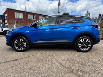 Vauxhall Grandland X 1.2 Turbo SRi Nav Auto Euro 6 (s/s) 5dr