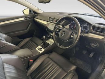 Skoda Superb 2.0 TDI SE Technology Estate 5dr Diesel Manual Euro 6 (s/s) (150