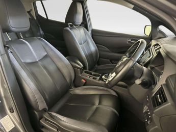 Nissan Leaf 39kWh Tekna Hatchback 5dr Electric Auto (150 ps)