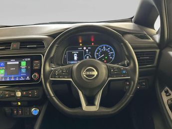 Nissan Leaf 39kWh Tekna Hatchback 5dr Electric Auto (150 ps)