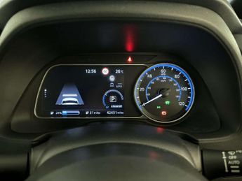 Nissan Leaf 39kWh Tekna Hatchback 5dr Electric Auto (150 ps)