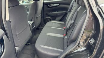 Nissan Qashqai 1.3 DIG-T Acenta Premium SUV 5dr Petrol Manual Euro 6 (s/s) (140