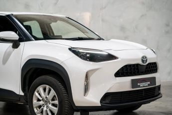 Toyota Yaris Cross 1.5 VVT-h Icon E-CVT Euro 6 (s/s) 5dr