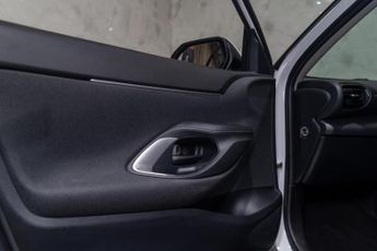 Toyota Yaris Cross 1.5 VVT-h Icon E-CVT Euro 6 (s/s) 5dr