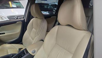 Volvo V70 2.5T se Beige Leather Sunroof Ulez Free