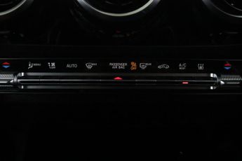 Mercedes-Benz GLA 1.3 GLA250e 15.6kWh Exclusive Edition 8G-DCT Euro 6 (s/s) 5dr