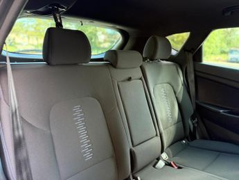Hyundai TUCSON 1.6 T-GDi GO! SE DCT Euro 6 5dr