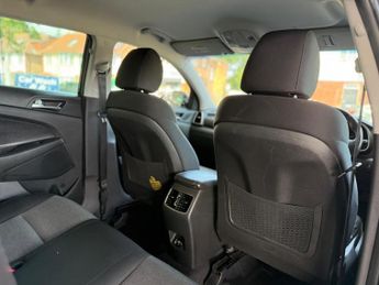 Hyundai TUCSON 1.6 T-GDi SE Nav DCT Euro 6 (s/s) 5dr
