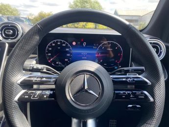 Mercedes-Benz GLC 2.0 GLC300dh MHEV AMG Line (Premium) G-Tronic+ 4MATIC Euro 6 (s/