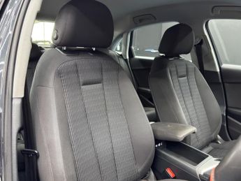 Audi A4 2.0 TDI ultra SE S Tronic Euro 6 (s/s) 4dr