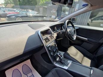 Volvo XC60 2.4 D4 SE Geartronic AWD Euro 5 5dr