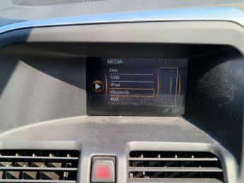 Volvo XC60 2.4 D4 SE Geartronic AWD Euro 5 5dr