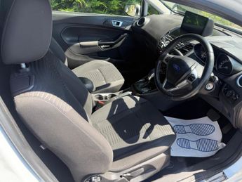Ford Fiesta 1.6 Titanium Powershift Euro 5 3dr