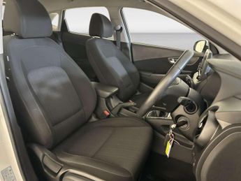 Hyundai KONA 1.0 T-GDi MHEV SE Connect SUV 5dr Petrol Hybrid Manual Euro 6 (s