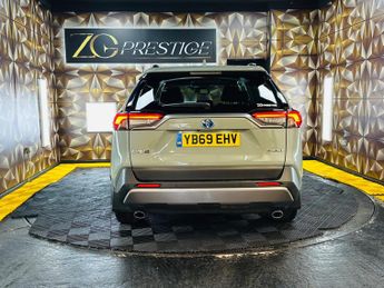 Toyota RAV4 2.5 VVT-h Design CVT Euro 6 (s/s) 5dr