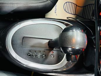 Nissan Juke 1.6 Tekna XTRON Euro 5 5dr