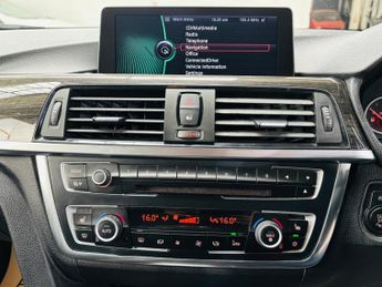 BMW 3 Series 2.0 320d Luxury Auto Euro 5 (s/s) 4dr