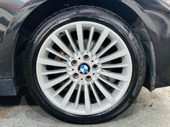 BMW 3 Series 2.0 320d Luxury Auto Euro 5 (s/s) 4dr