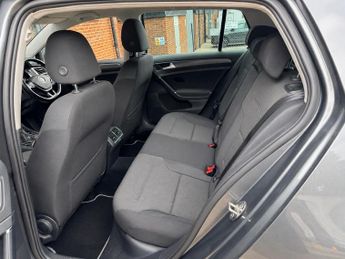 Volkswagen Golf 1.6 TDI Match DSG Euro 6 (s/s) 5dr