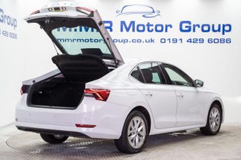 Skoda Octavia 2.0 TDI SE L DSG Euro 6 (s/s) 5dr
