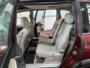 Vauxhall Zafira 2.0 DTi 16v Elegance 5dr