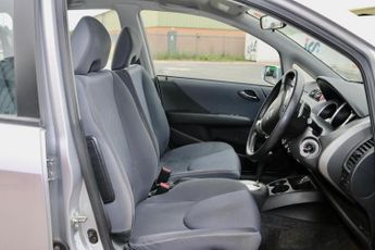 Honda Jazz 1.4 i-DSI SE CVT-7 5dr