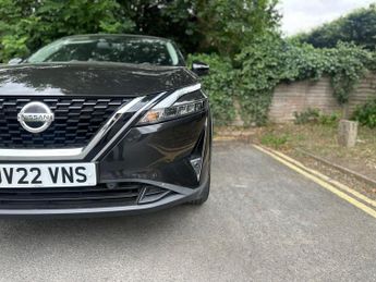 Nissan Qashqai 1.3 DIG-T MHEV N-Connecta XTRON Euro 6 (s/s) 5dr