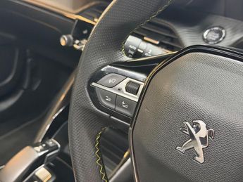 Peugeot E-2008 50kWh GT Premium Auto 5dr