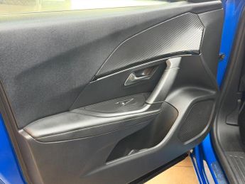 Peugeot E-2008 50kWh GT Premium Auto 5dr