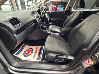 Volkswagen Golf 1.6 TDI Match DSG Euro 5 5dr