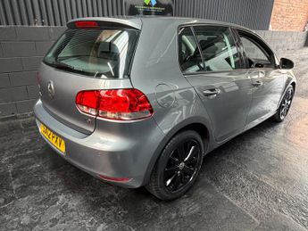 Volkswagen Golf 1.6 TDI Match DSG Euro 5 5dr