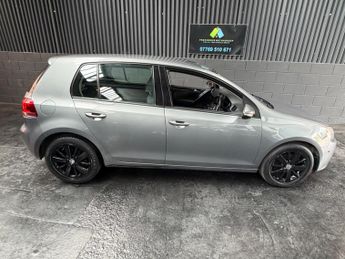 Volkswagen Golf 1.6 TDI Match DSG Euro 5 5dr