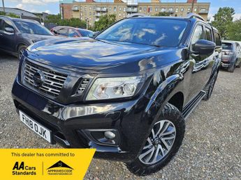 Nissan Navara 2.3 dCi Tekna 4WD Euro 6 (s/s) 4dr