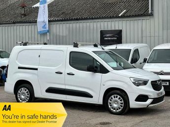 Vauxhall Combo 1.5 Turbo D 2300 Sportive L2 H1 Euro 6 4dr