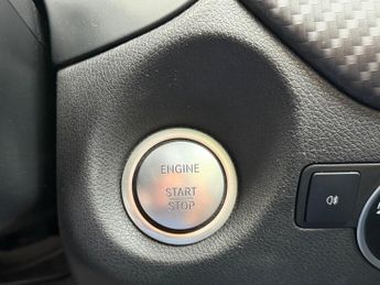 Mercedes-Benz A Class 2.1 A200d AMG Line (Premium Plus) 7G-DCT Euro 6 (s/s) 5dr