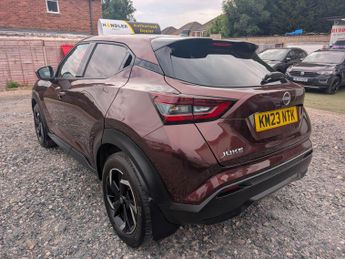 Nissan Juke 1.0 DIG-T N-Connecta DCT Auto Euro 6 (s/s) 5dr