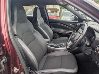 Nissan Juke 1.0 DIG-T N-Connecta DCT Auto Euro 6 (s/s) 5dr
