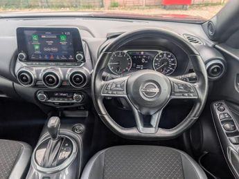 Nissan Juke 1.0 DIG-T N-Connecta DCT Auto Euro 6 (s/s) 5dr