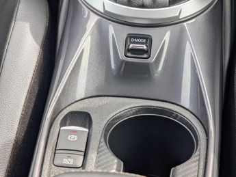 Nissan Juke 1.0 DIG-T N-Connecta DCT Auto Euro 6 (s/s) 5dr