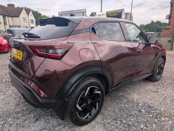 Nissan Juke 1.0 DIG-T N-Connecta DCT Auto Euro 6 (s/s) 5dr