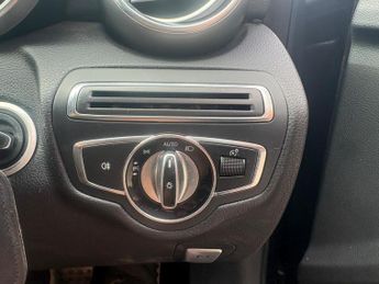 Mercedes-Benz C Class 2.1 C220 BlueTEC AMG Line G-Tronic+ Euro 6 (s/s) 4dr