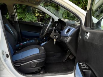 Hyundai i10 1.2 Premium Auto Euro 6 5dr