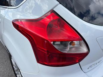 Ford Focus 1.6 Titanium Navigator Powershift Euro 5 5dr