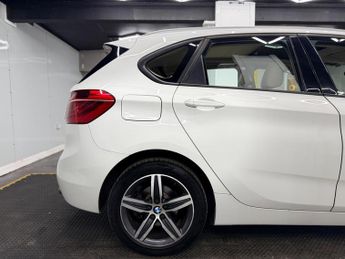 BMW 2 Series Active Tourer 2.0 220d Sport Auto xDrive Euro 6 (s/s) 5dr