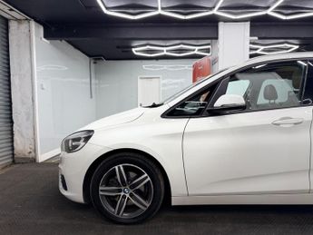 BMW 2 Series Active Tourer 2.0 220d Sport Auto xDrive Euro 6 (s/s) 5dr