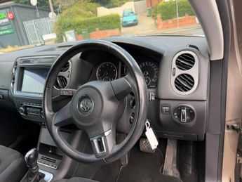 Volkswagen Tiguan 1.4 TSI BlueMotion Tech Moda DSG 2WD Euro 5 (s/s) 5dr