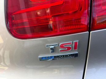 Volkswagen Tiguan 1.4 TSI BlueMotion Tech Moda DSG 2WD Euro 5 (s/s) 5dr