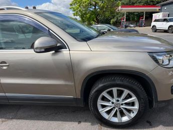Volkswagen Tiguan 1.4 TSI BlueMotion Tech Moda DSG 2WD Euro 5 (s/s) 5dr