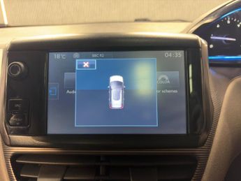 Peugeot 2008 1.6 e-HDi Feline Euro 5 (s/s) 5dr (Calima)